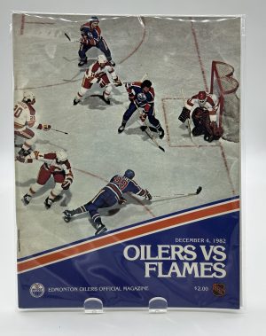 Edmonton Oilers Official Magazine Program December 4 1982 VS. Flames